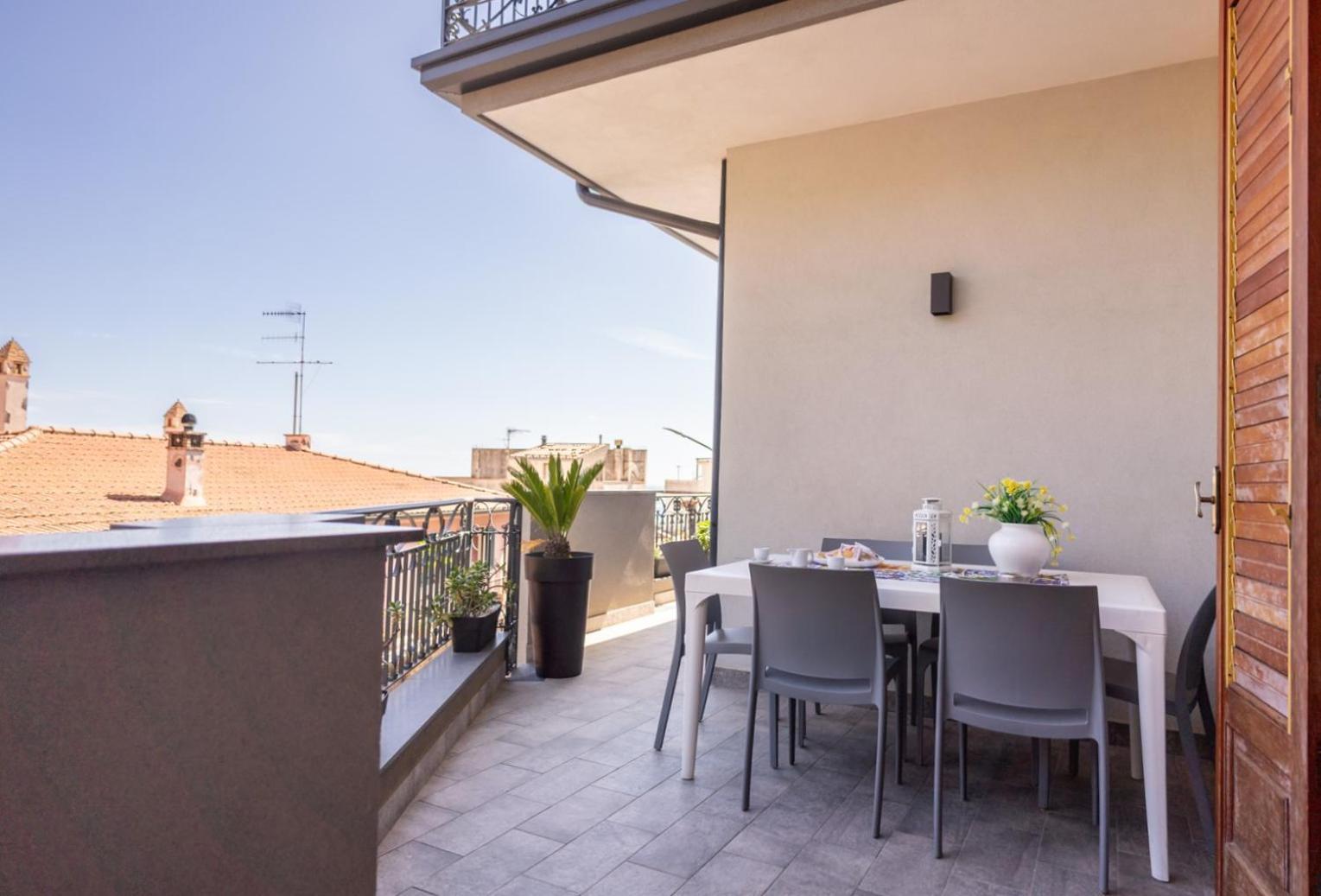 Taormina Matthome Εξωτερικό φωτογραφία